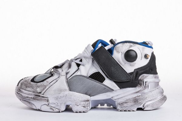

2019 new originals x vetements 17 jointly genetically modified pump sneakers men women casual inflation casual shoes, Black