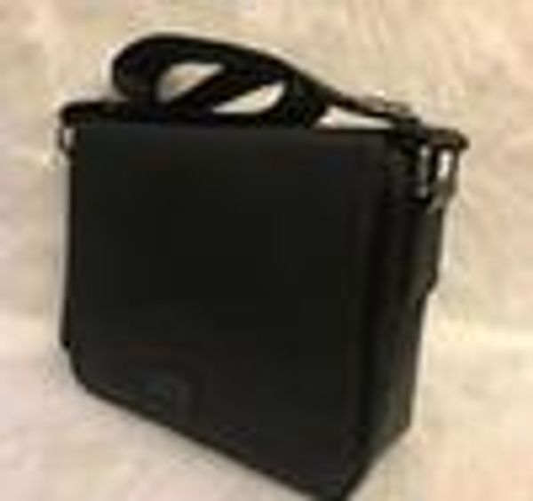 

new f1 messenger bag shoulder bag mini fashion briefcases women star favorite perfect small package cross body size 27cm #258g