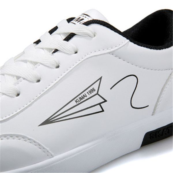

2019 spring and autumn new men's fashion wild casual shoes boys white shoes thick bottom skate, Black