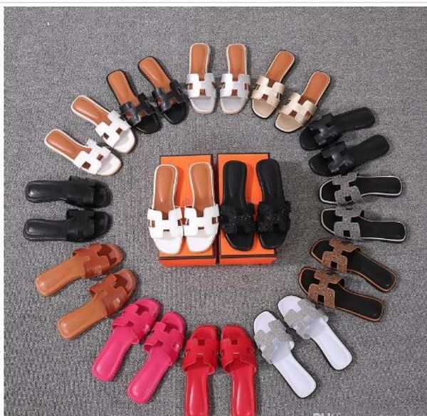 

Paris Brand Сандалии на плоской подошве с сумкой для пыли. Высококачественные женские / детские тапочки.