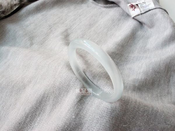 

2020 new queen vestios de novia a-line wedding dresses sheer long sleeves lace corset back vintage bridal gowns 141, White