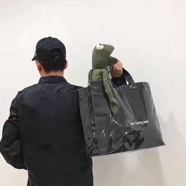 

горячие продажа black kraft пвх хозяйственная сумка женщин mens пары tide моды высокого качества hip hop hip hop конструкторы shoulder bag t