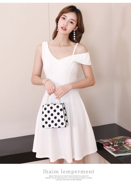 

white female fashion render big yards long sleeve dress skirt, Black;gray