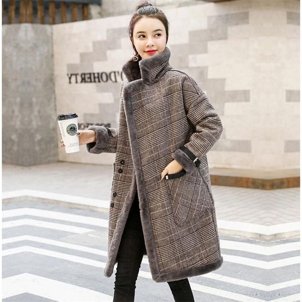 

coat female new 2019 autumn and winter plus velvet thickening in the long section of imitation lamb woolen coat tide, Black