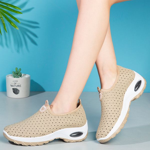 

women's mesh shoes 2020 summer breathable outdoor sports walking slip on shoes 35-43 size soft female casual wedge sneakers, Black