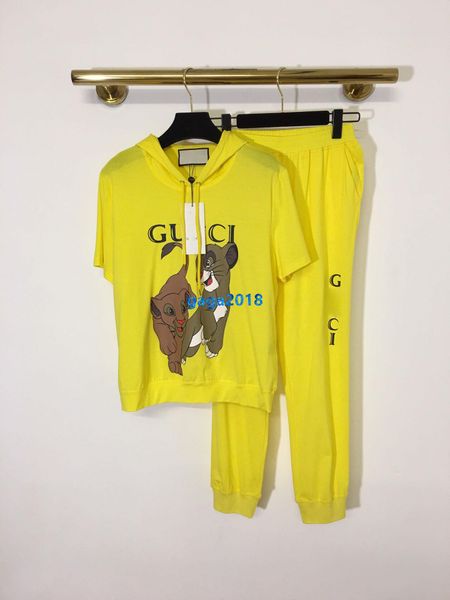 

high end women girl activewear set с капюшоном футболка мультфильм письмо печати топы с коротким рукавом футболка бег леггинсы брюки мода сп, White