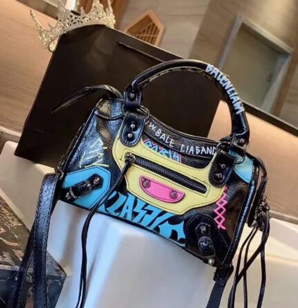

4x9high quality men and women carry pur e wallet card houlder bag fa hion bag briefca e and retro bag
