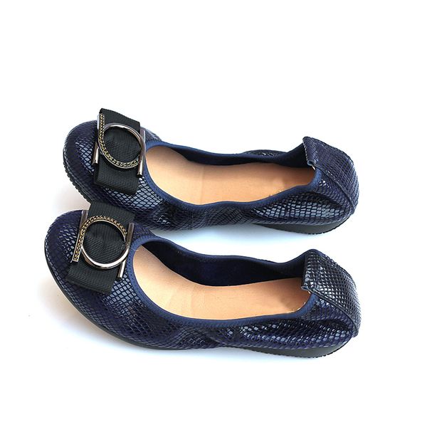 Plus Size Genuine Leather Shoes Women Comfortable Flat Shoes Round