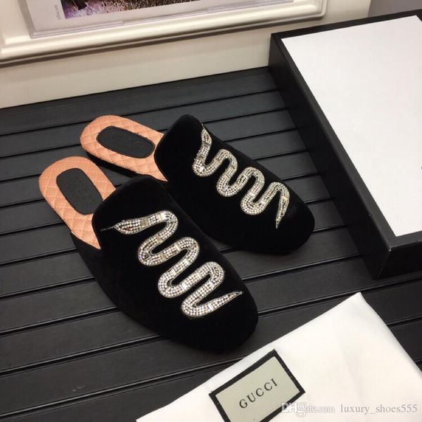 

2020 latest black casual slippers men casual shoes fashion trend comfortable shoe size 38-45 type 39745400566