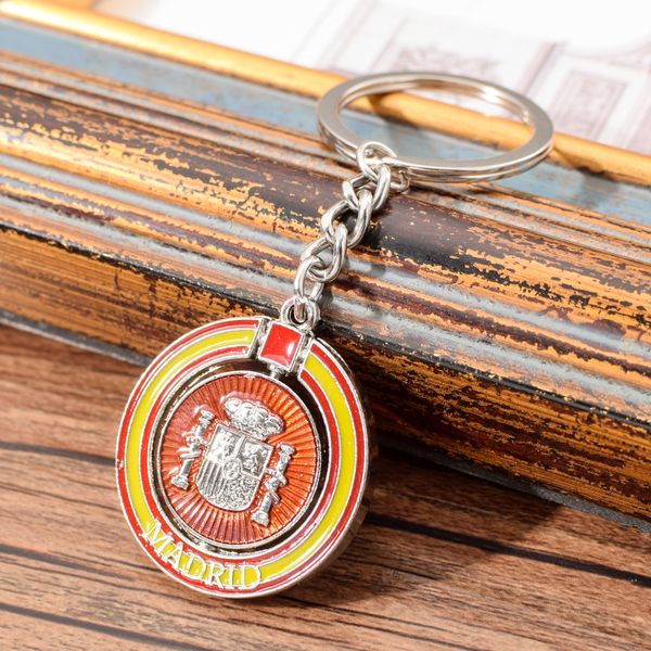 

vicney spain round keychain madrid rotatable round key chain key ring for madrid tourist souvenir for friend gift, Silver