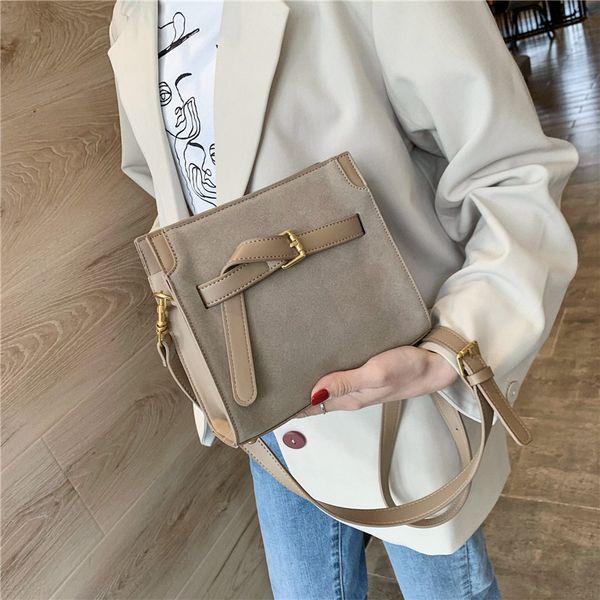 

2020 new ladies messenger bag korean fashion casual simple solid color retro large capacity shoulder small square bag