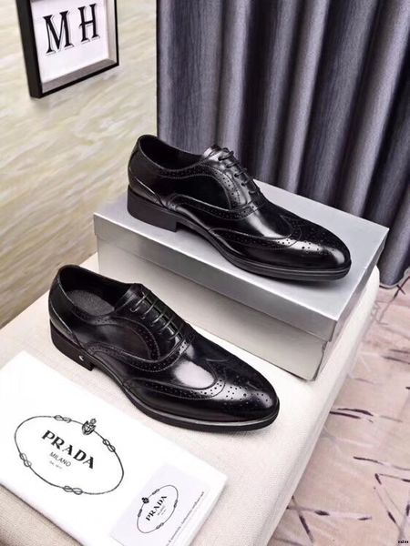 

18ss designers genuine leather shoes men formal elevator shoes for men leather dress shoes pointed toe height increasing mens wedding s, Black
