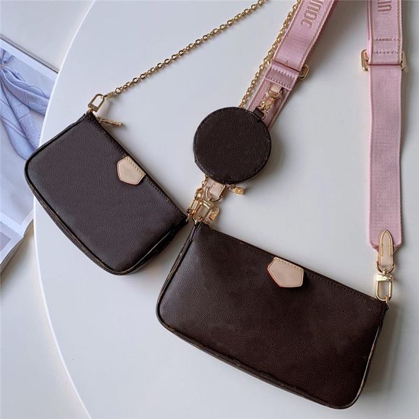 

three-piece handbag, classic fashion, small and light, zipper style, with small hanging bag, can be oblique back, shoulder back
