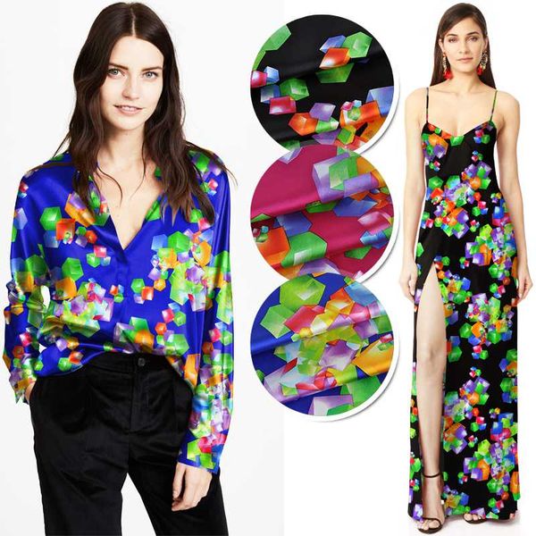 

sp826 pure silk/ colorful cubic /silk fabric mulberry silk 93%silk 7%spandex elastic/ width 1.18yd thickness 19mm/ unit:m, Black;white