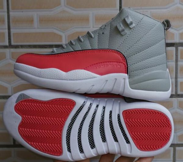 

2020xiong sneaker arrival qaulitys women men sports shoes valentines day sneakers casual mens and womens riding boots size 36-47, Black