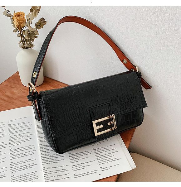 

2020 new ladies' high-quality shoulder bag retro underarm bag women baguette classic brand lock wild shoulder designer handbags