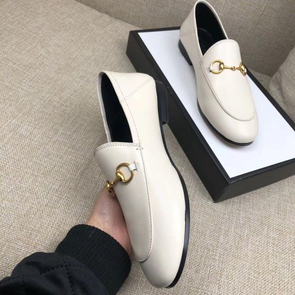 

selling 2018 womens genuine leather fashion loafers luxury mules shoes moccasins shoes horsebit casual shoes c23, Black