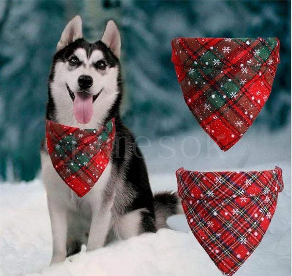 6 stile Natale Gatto cane bandana Bavaglini Sciarpa Collare Pet Fazzoletto da collo Sciarpa Impermeabile Asciugamano saliva per cani di taglia media Accessori DA093
