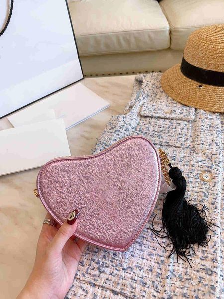 

2019 new fashion designer women bag single golden chain shoulder bag heart shape wallet card bag good quality crossbody messenger bags