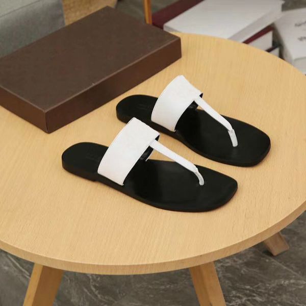 

2019 Fashion Men Metal chain Slippers High Quality Genuine Leather Luxury Designer Sandals Flip Flops Summer Slides Slippers SZ 7-13