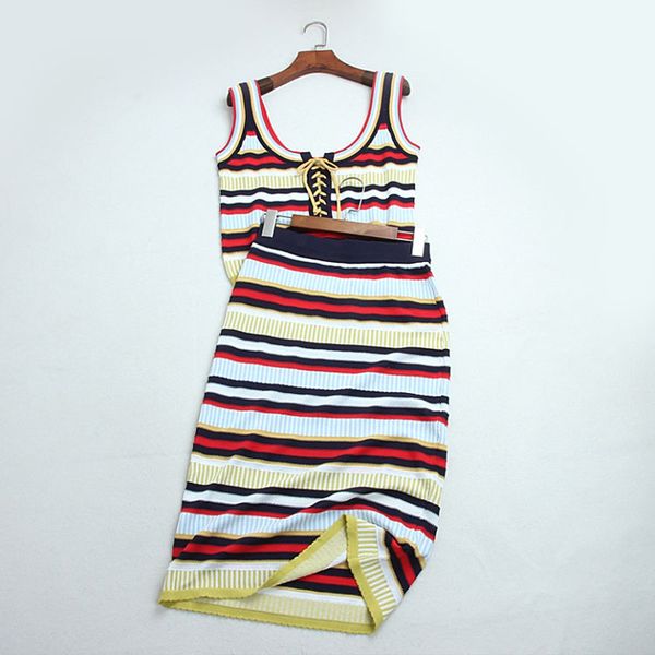 

2019 new summer runway fashion elegant striped knitted skirt sets casual 2 piece set women sleeveless crop and skirts suits, White