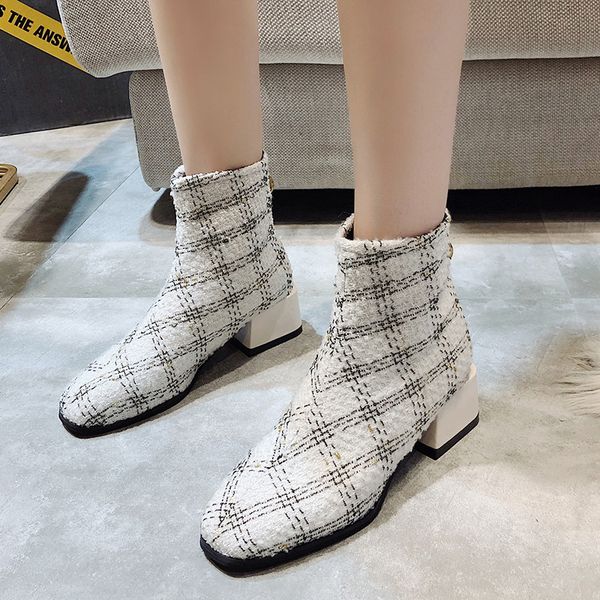 

plaid elegant ankle boots women 2019 square toe shoes 4.5 cm mid heel ankle boots winter elegant short booties ladies, Black