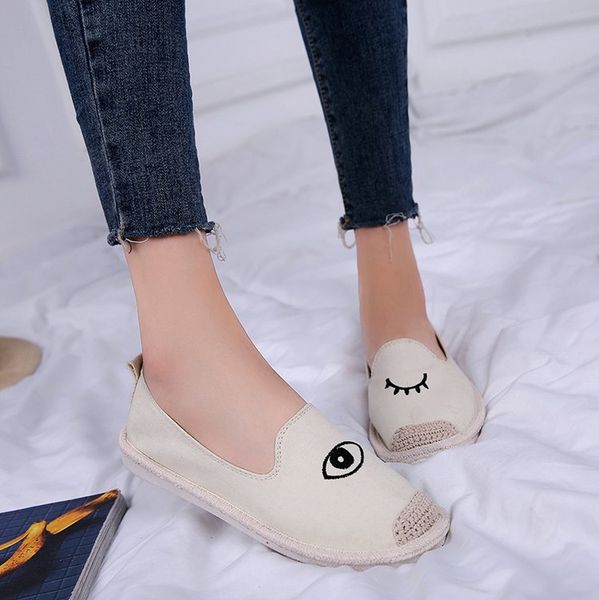 

foreign trade single shoes 2019 all seasons season women's shoes driving flat slip-on people students cold plate, Black