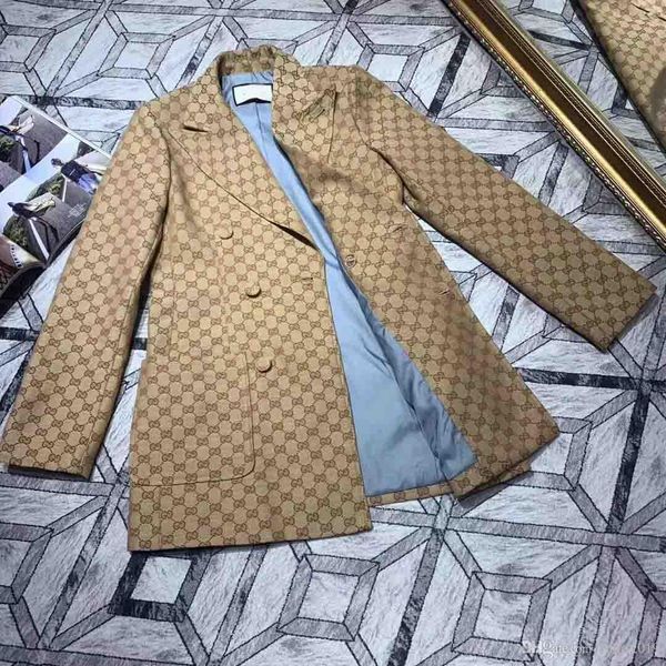 

autumn 2019 navy navy neckline single-button catwalk women's coat high-end brand with the same women's coat, Black;brown