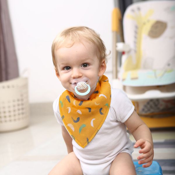 

8pcs/lot soft comfortable colorful 100% organic cotton and baby bandana for boys &girls infant adjustable snaps saliva baby bibs