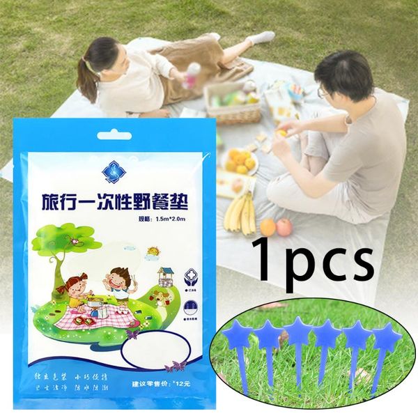 

1/2pcs disposable outdoor folding beach mat picnic portable travel camping pad oil-proof and moisture-proof