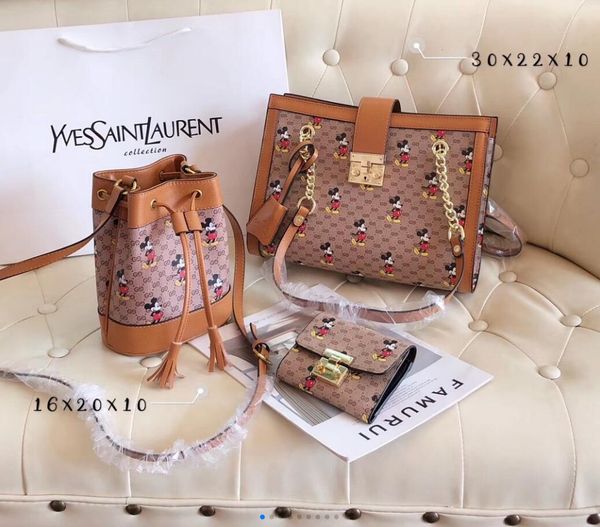 

2020 new high-quality classic ladies handbag women's new leather three-piece wallet ladies shoulder bag cartoon bucket bag