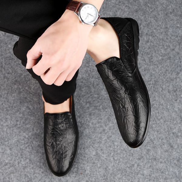 

new size 38-47 fashion driving shoes loafers men leather shoes summer casual breathable business peas zapatillas hombre, Black