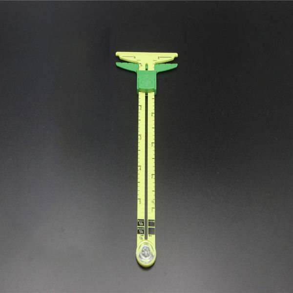 

1pcs 5 in 1 yellow measuring tool cutting color ruler home use splicing ruler multi-function plastic sewing tool accessory, Black