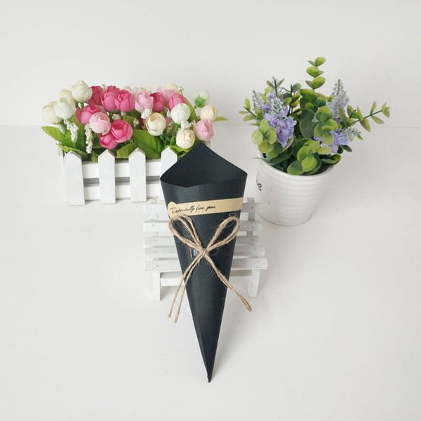 

50pcs/lot kraft paper candy boxes with rope tag flower cones holder gift box new