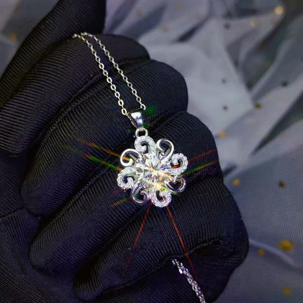

crackling moissanite gemstone pendant for necklace with silver