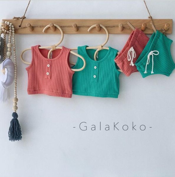 

2020 корея стиль детские для девочек для мальчиков 2 шт набор t-shirt + шорты хлопок хлопка способа babys костюмов 6-24 месяц qh194, White