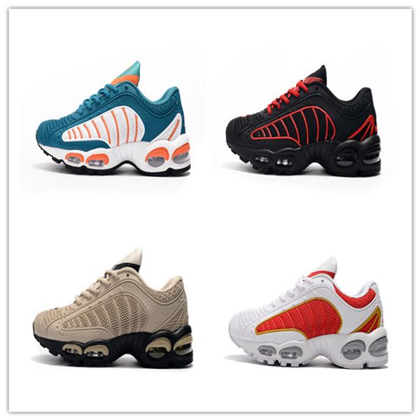

2019 new arrive new plus tn kup men walking shoes outdoor tn sneakers mens running shoes sports shoes 40-46, White;red
