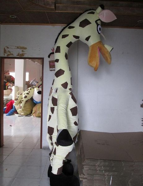 2020 vendita in fabbrica calda eretta che cammina speciale giraffa bianca il costume della mascotte per adulti fatto a mano