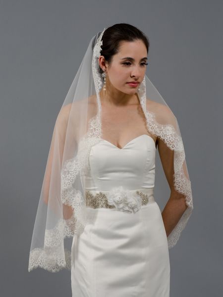 

2019 short lace edge bridal wedding veils one tier 1 meter ivory lace bridal veil wedding accessory, Black