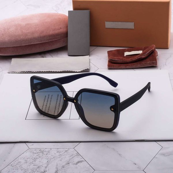 

woman sunglasses brand sunglasses oversized womens beach goggle glasses uv400 v letters 9021 4 color highly quality with box, White;black