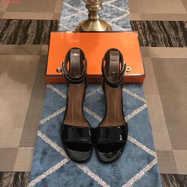 

2019 high heels women sandals shoes ankle crossed eight color white and black and red high-end custom