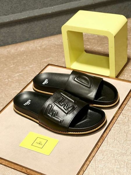 

19ss Summer New Fashion Men's Slippers Exquisite Brand Quality Sandals