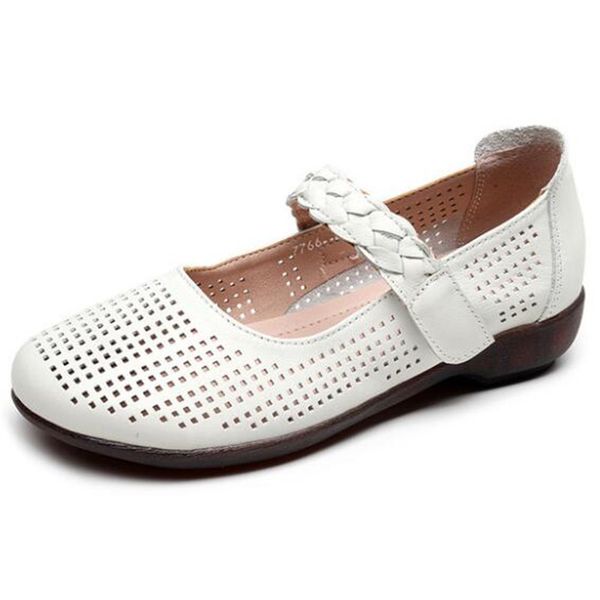 

2020 new summer round head cool hollow genuine leather shoes women casual shoes non-slip wear soft bottom flat large size, Black