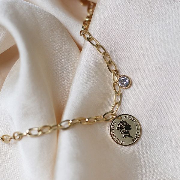 

white zircon titanium steel sailboat elizabeth coin bracelet trendy retro woman bracelet jewelry accessories anniversary gift, Black