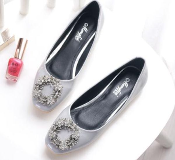 

2019 water drill women's shoes in spring and autumn with new style flat bottom square head shallow mouth, Black