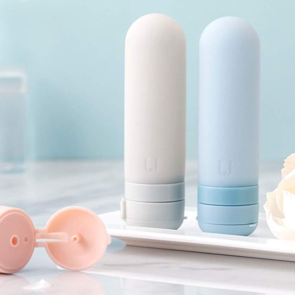 

travel bottle skin-friendly healthy safe for family travel shampoo makeup easy soft silicone portable storage separating bottle