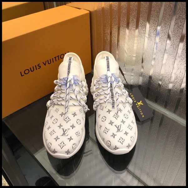 

2019so spring and autumn men s casual sports shoes high-belt travel sneakers, with micro-standard, with the original fast delivery