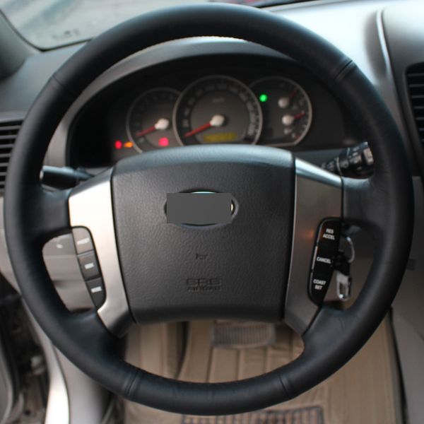 

black leather diy hand-stitched car steering wheel cover for old kia sorento 2004-2008