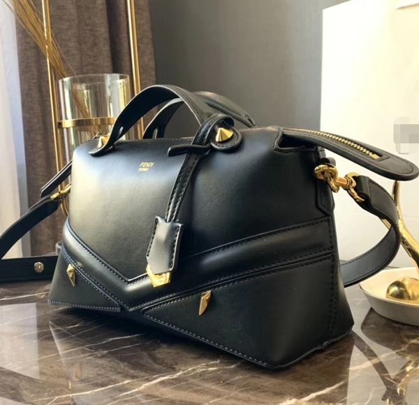 

New designer handbags high quality luxury handbags brand name female shoulder bag free postage