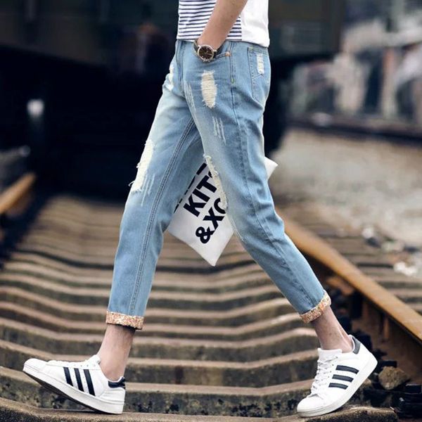 

wholesale 2020 fashion denim casual teenagers men's ankle length jeans men's teenagers ripped pants lace pants men, Blue